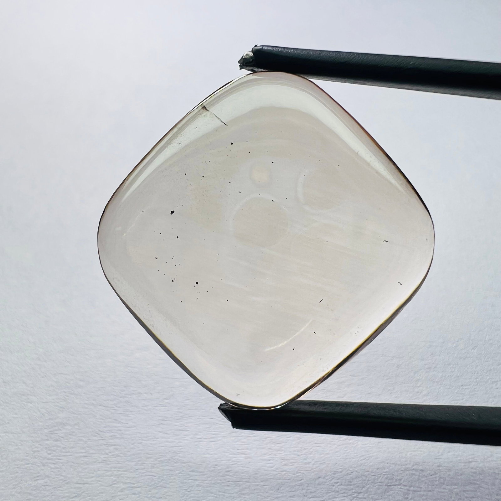 Loose Diamond - CUSHION BRILLIANT 17.06ct Orange SI1: Loose Diamond - CUSHION BRILLIANT 17.06ct Orange SI1 Source: This is a real non-mined Diamond that has been grown in a lab Shape: CUSHION BRILLIANT Carats: 17.06 Color: Orange Certification: NONE The 