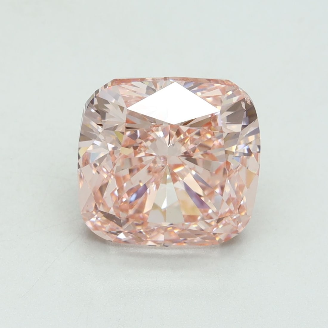 Loose Diamond - CUSHION BRILLIANT 5.01ct Fancy Vivid Pink VS2: Loose Diamond - CUSHION BRILLIANT 5.01ct Fancy Vivid Pink VS2 Source: This is a real non-mined Diamond that has been grown in a lab Shape: CUSHION BRILLIANT Carats: 5.01 Color: Fancy Vivid Pink Certif