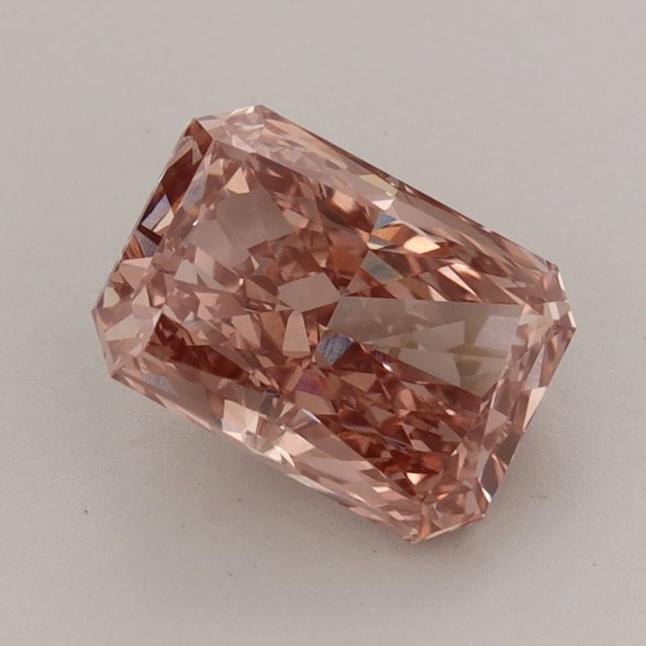 Loose Diamond - RADIANT 2.08ct Fancy Brown VVS2: Loose Diamond - RADIANT 2.08ct Fancy Brown VVS2 Source: This is a real non-mined Diamond that has been grown in a lab Shape: RADIANT Carats: 2.08 Color: Fancy Brown Certification: IGI Video: