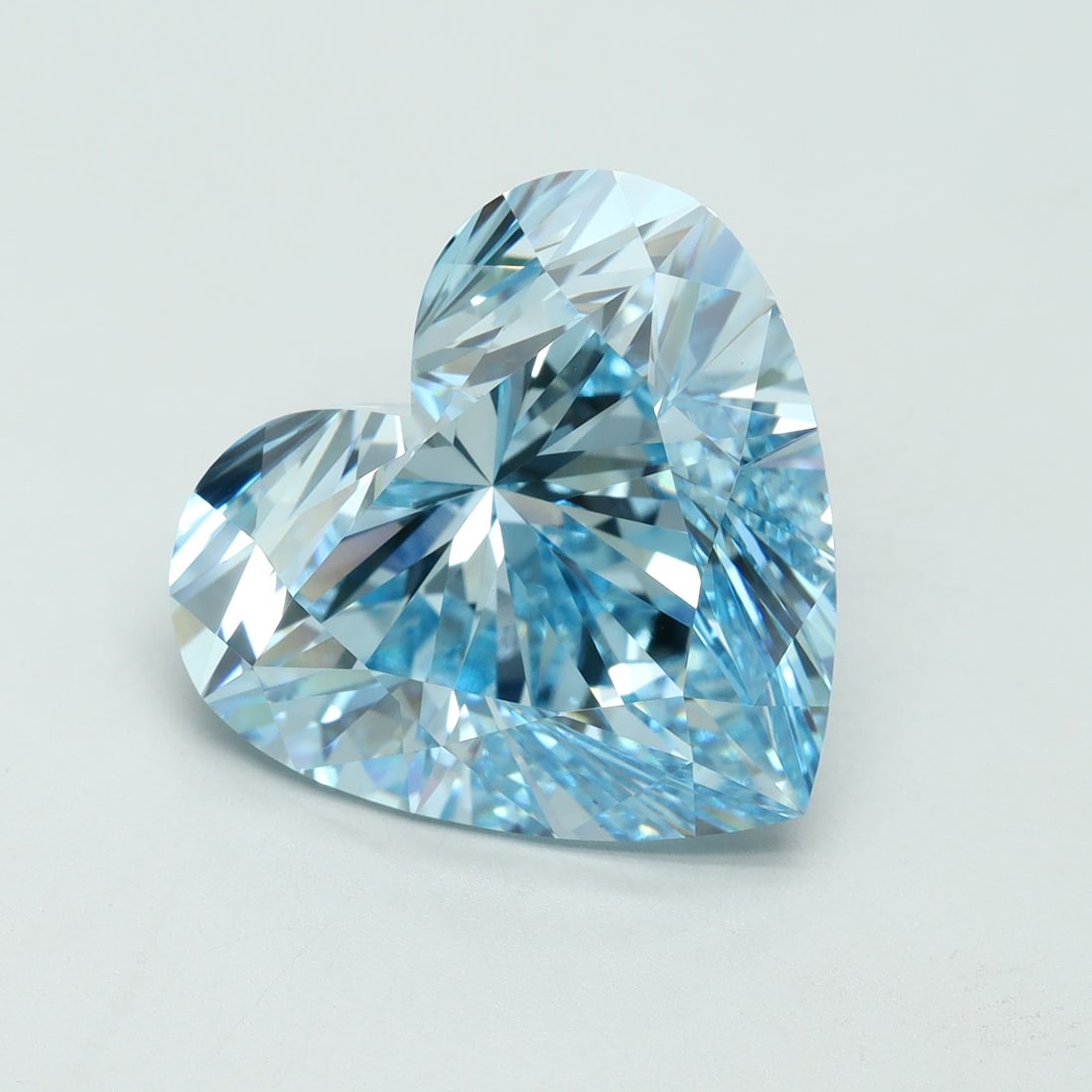 Loose Diamond - HEART 10.68ct Fancy Vivid Blue VS1: Loose Diamond - HEART 10.68ct Fancy Vivid Blue VS1 Source: This is a real non-mined Diamond that has been grown in a lab Shape: HEART Carats: 10.68 Color: Fancy Vivid Blue Certification: IGI Video: