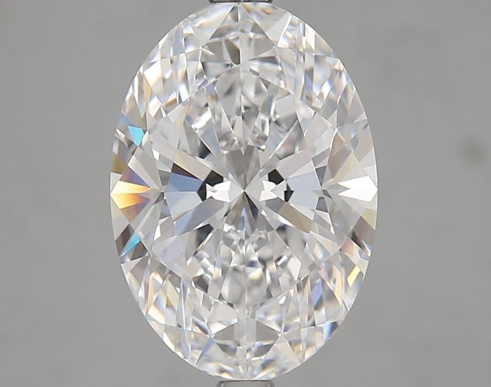 Loose Diamond - OVAL 4.12ct D IF: Loose Diamond - OVAL 4.12ct D IF Source: This is a real non-mined Diamond that has been grown in a lab Shape: OVAL Carats: 4.12 Color: D Clarity: IF Certification: GIA Video: