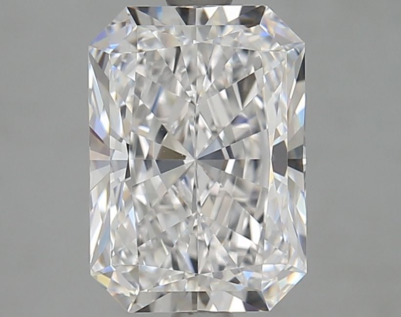 Loose Diamond - RADIANT 3.04ct D VVS1: Loose Diamond - RADIANT 3.04ct D VVS1 Source: This is a real non-mined Diamond that has been grown in a lab Shape: RADIANT Carats: 3.04 Color: D Clarity: VVS1 Certification: GIA Video: