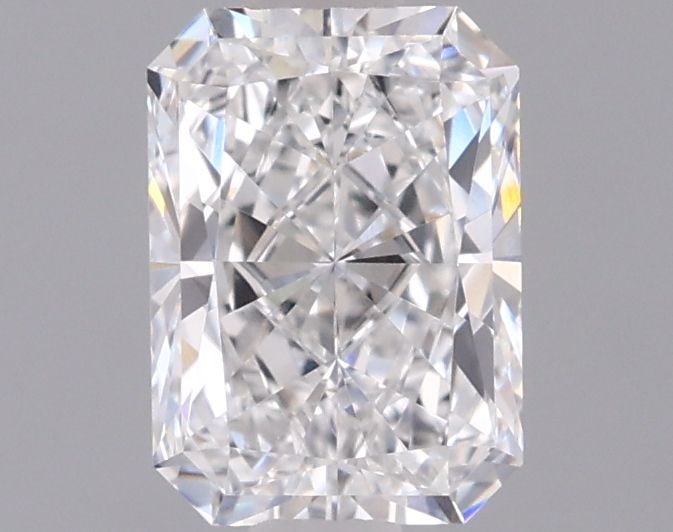 Loose Diamond - RADIANT 0.96ct E VVS2: Loose Diamond - RADIANT 0.96ct E VVS2 Source: This is a real non-mined Diamond that has been grown in a lab Shape: RADIANT Carats: 0.96 Color: E Clarity: VVS2 Certification: IGI Video: