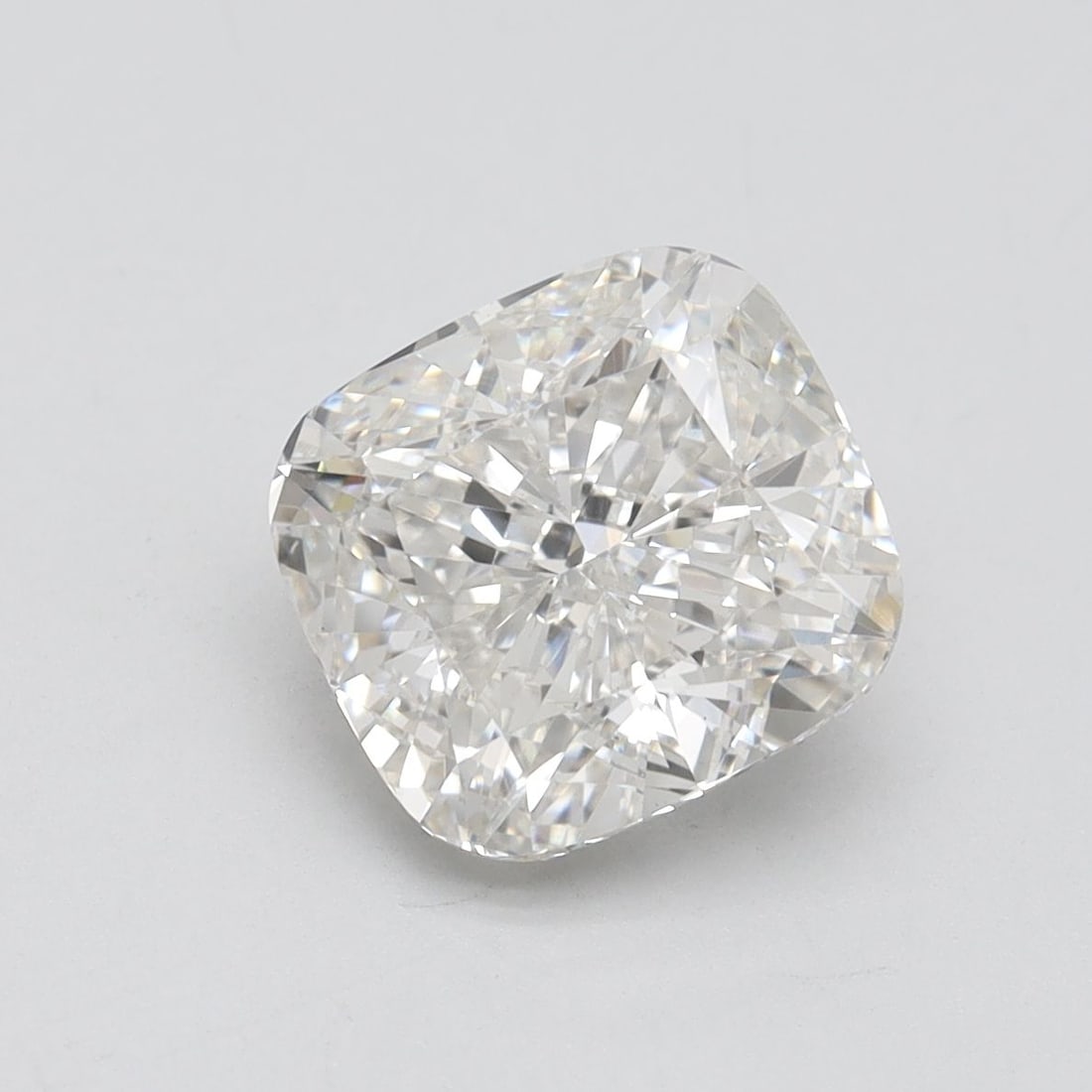 Loose Diamond - CUSHION BRILLIANT 3.0ct H VS2: Loose Diamond - CUSHION BRILLIANT 3.0ct H VS2 Source: This is a real non-mined Diamond that has been grown in a lab Shape: CUSHION BRILLIANT Carats: 3.0 Color: H Clarity: VS2 Certification: IGI Video: