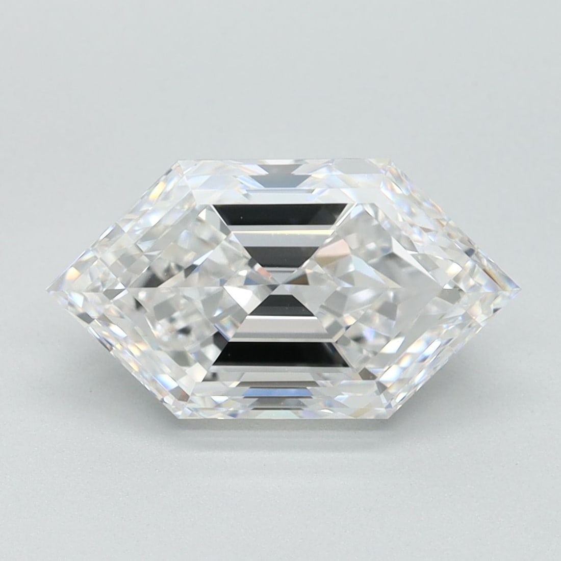 Loose Diamond - HEXAGONAL 2.06ct D FL: Loose Diamond - HEXAGONAL 2.06ct D FL Source: This is a real non-mined Diamond that has been grown in a lab Shape: HEXAGONAL Carats: 2.06 Color: D Clarity: FL Certification: IGI Video:
