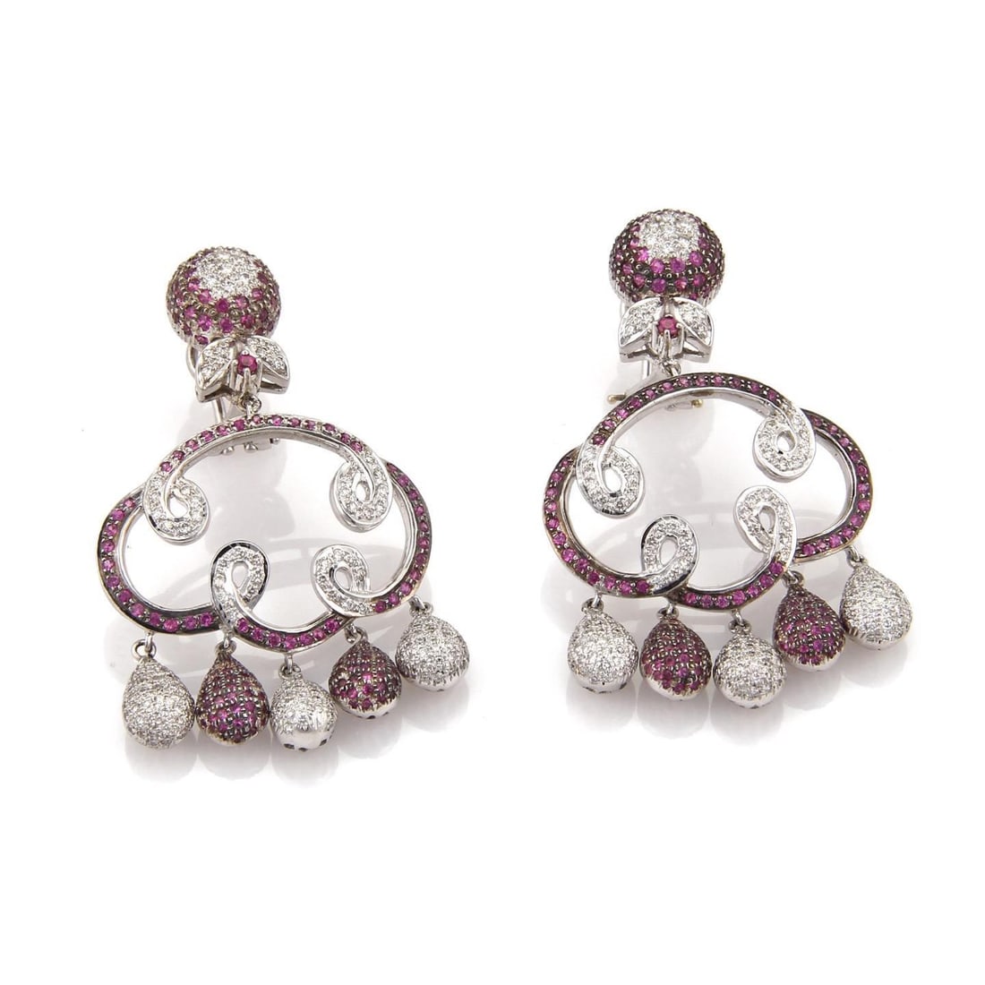 Estate 9 Carat Diamond Pink Sapphire 18k White Gold Chandelier Earrings: Estate 9 Carat Diamond Pink Sapphire 18k White Gold Chandelier Earrings Elevate your elegance with this stunning pair of chandelier earrings, crafted from luxurious 18k white gold with a polished fini
