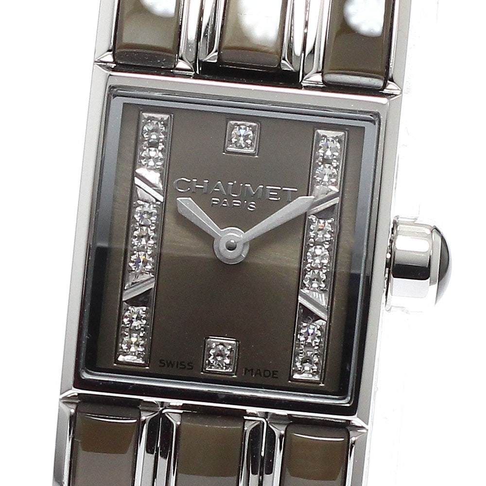 Chaumet Khesis Lumiere Crystal Quartz Ladies Wristwatch: Chaumet Khesis Lumiere Crystal Quartz Ladies Wristwatch This Chaumet Khesis Lumiere Crystal women's wristwatch features a stainless steel case and a sapphire crystal and stainless steel bracelet. The 