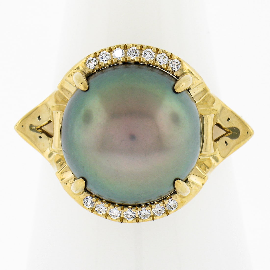 Angie Marei 18K Gold Tahitian Pearl Diamond Isis Goddess Ring: Angie Marei 18K Gold Tahitian Pearl Diamond Isis Goddess Ring Introducing the exquisite Angie Marie 18K Gold Tahitian Pearl Diamond Black Enamel Isis Goddess Ring, a stunning cocktail ring that combin