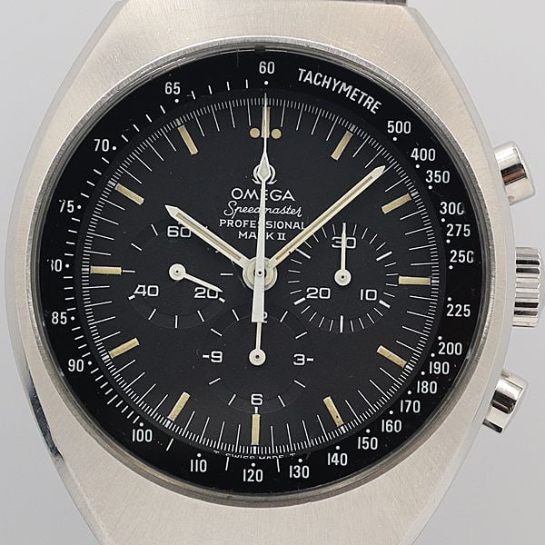 OMEGA Speedmaster Mark Chrono Automatic Black Dial Wristwatch: OMEGA Speedmaster Mark Chrono Automatic Black Dial Wristwatch This OMEGA Speedmaster Professional Mark Chrono is a men's automatic wristwatch featuring a black dial. Crafted in Switzerland, it is desi