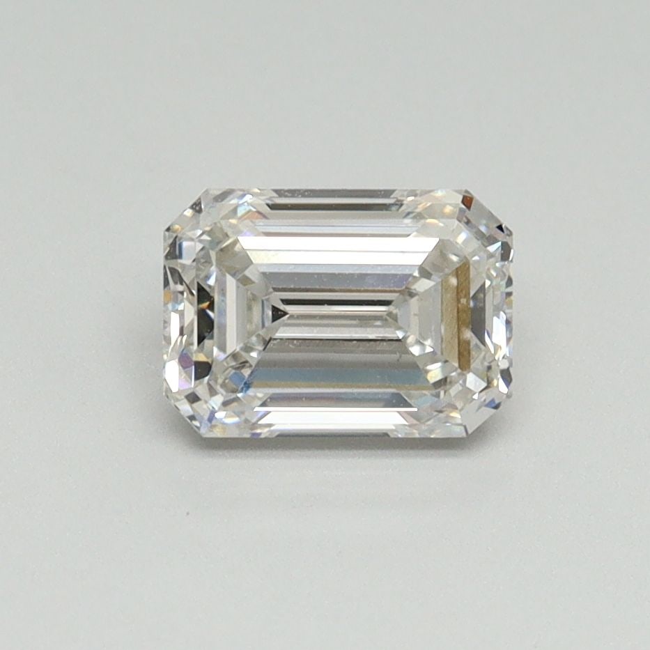 Loose Diamond - EMERALD 1.06ct G VS1: Loose Diamond - EMERALD 1.06ct G VS1 Source: This is a real non-mined Diamond that has been grown in a lab Shape: EMERALD Carats: 1.06 Color: G Clarity: VS1 Certification: NONE Video: