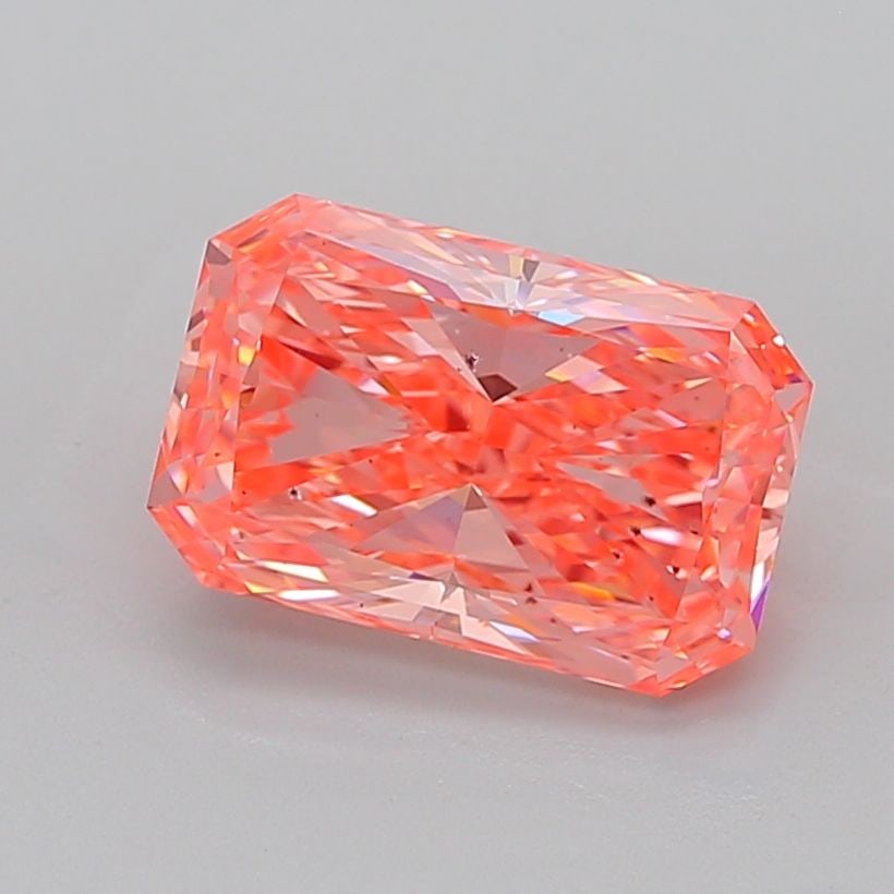 Loose Diamond - RADIANT 5.08ct Fancy Vivid Pink SI1: Loose Diamond - RADIANT 5.08ct Fancy Vivid Pink SI1 Source: This is a real non-mined Diamond that has been grown in a lab Shape: RADIANT Carats: 5.08 Color: Fancy Vivid Pink Certification: IGI Video: