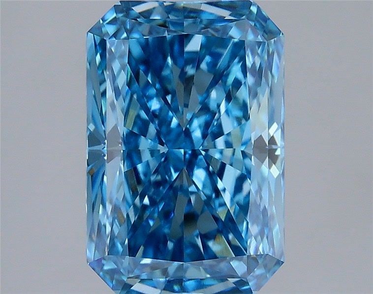 Loose Diamond - RADIANT 3.07ct Fancy Vivid Blue VVS2: Loose Diamond - RADIANT 3.07ct Fancy Vivid Blue VVS2 Source: This is a real non-mined Diamond that has been grown in a lab Shape: RADIANT Carats: 3.07 Color: Fancy Vivid Blue Certification: IGI Video: