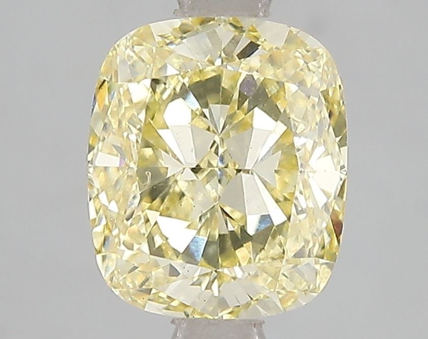 Loose Diamond - CUSHION BRILLIANT 2.57ct Fancy Intense Yellow VS2: Loose Diamond - CUSHION BRILLIANT 2.57ct Fancy Intense Yellow VS2 Source: This is a real non-mined Diamond that has been grown in a lab Shape: CUSHION BRILLIANT Carats: 2.57 Color: Fancy Intense Yello
