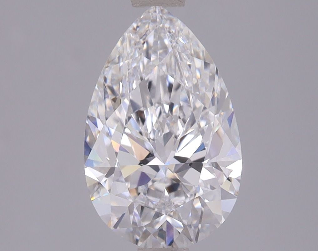 Loose Diamond - PEAR 2.02ct D VVS2: Loose Diamond - PEAR 2.02ct D VVS2 Source: This is a real non-mined Diamond that has been grown in a lab Shape: PEAR Carats: 2.02 Color: D Clarity: VVS2 Certification: IGI Video: