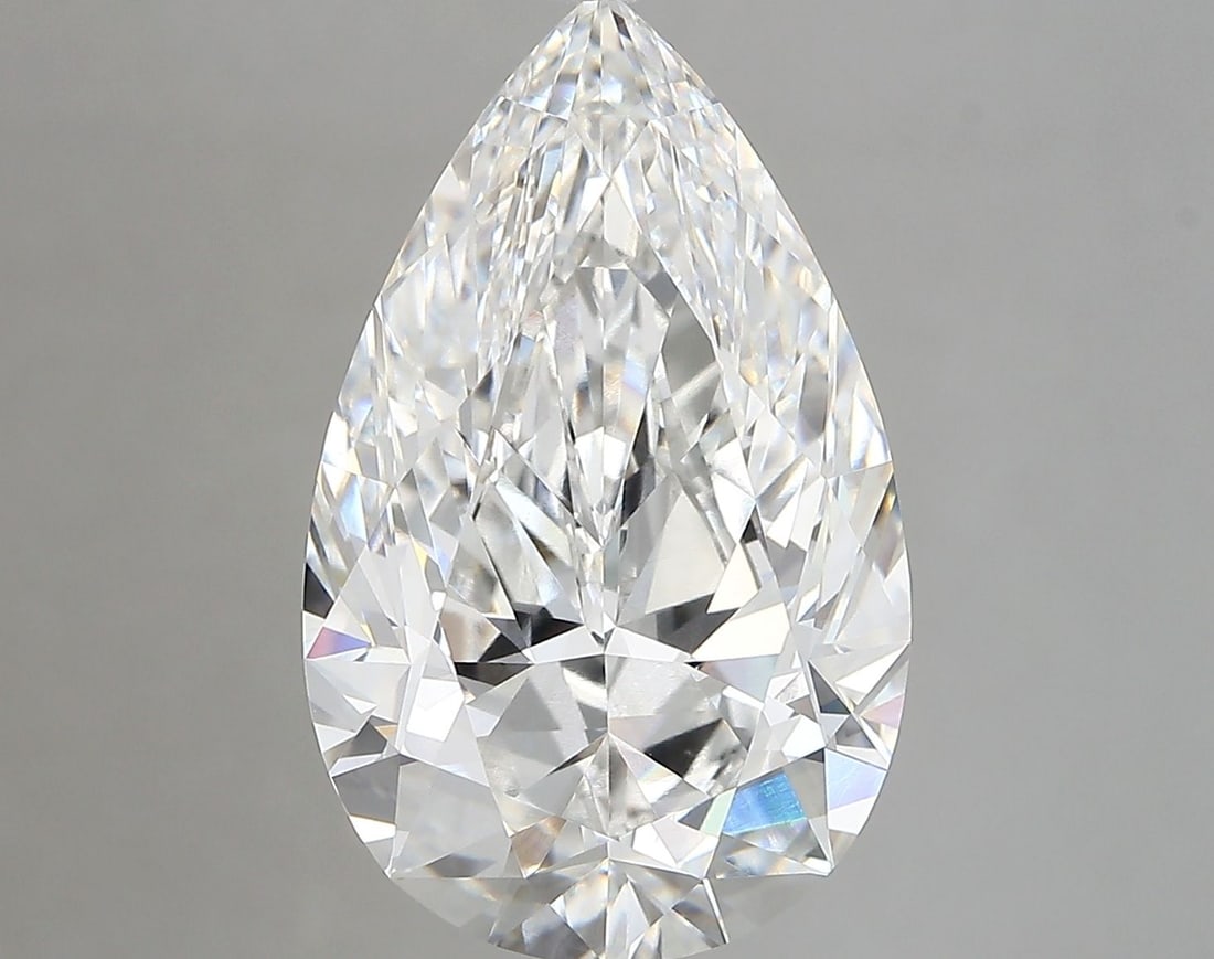 Loose Diamond - PEAR 6.66ct E VVS2: Loose Diamond - PEAR 6.66ct E VVS2 Source: This is a real non-mined Diamond that has been grown in a lab Shape: PEAR Carats: 6.66 Color: E Clarity: VVS2 Certification: IGI Video: