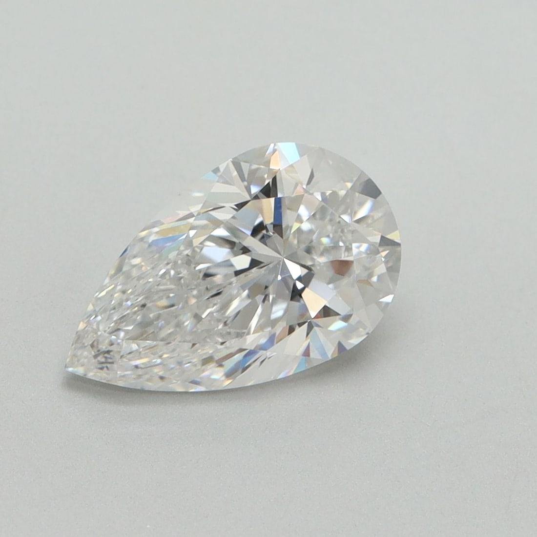 Loose Diamond - PEAR 1.64ct D VVS2: Loose Diamond - PEAR 1.64ct D VVS2 Source: This is a real non-mined Diamond that has been grown in a lab Shape: PEAR Carats: 1.64 Color: D Clarity: VVS2 Certification: IGI Video: