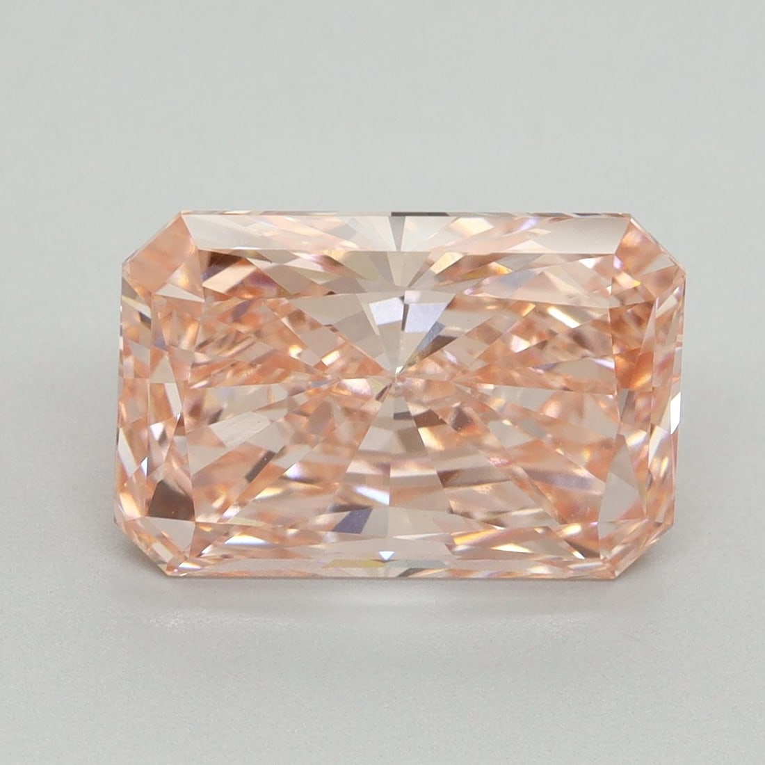 Loose Diamond - RADIANT 5.05ct Fancy Vivid Pink VVS2: Loose Diamond - RADIANT 5.05ct Fancy Vivid Pink VVS2 Source: This is a real non-mined Diamond that has been grown in a lab Shape: RADIANT Carats: 5.05 Color: Fancy Vivid Pink Certification: IGI Video:
