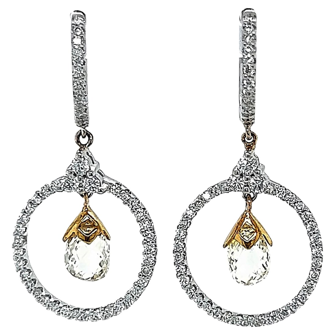 2.86ct Yellow Briolette Diamond Drop Earrings in 18k Two-Tone Gold: 2.86ct Yellow Briolette Diamond Drop Earrings in 18k Two-Tone Gold Elevate your style with these exquisite 2.86ct Yellow Briolette Diamond Drop Earrings. Crafted from 18k two-tone gold, these contempo