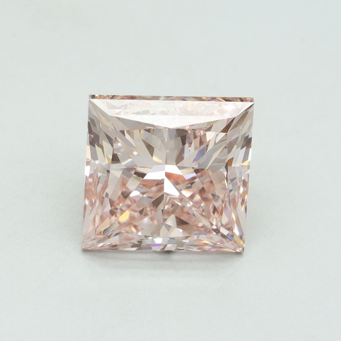 Loose Diamond - PRINCESS 5.0ct Fancy Intense Pink VS1: Loose Diamond - PRINCESS 5.0ct Fancy Intense Pink VS1 Source: This is a real non-mined Diamond that has been grown in a lab Shape: PRINCESS Carats: 5.0 Color: Fancy Intense Pink Certification: IGI Vid