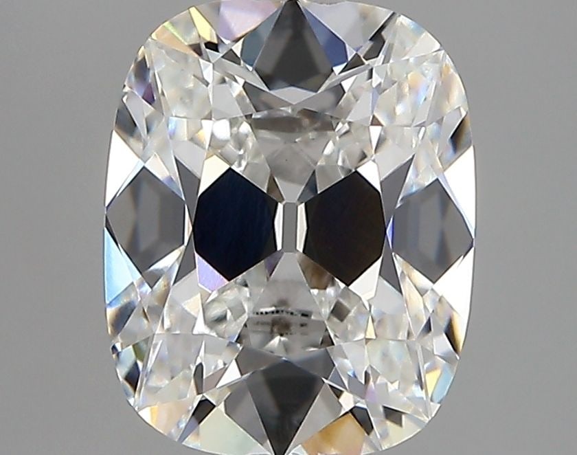 Loose Diamond - CUSHION MODIFIED 2.68ct E VVS2: Loose Diamond - CUSHION MODIFIED 2.68ct E VVS2 Source: This is a real non-mined Diamond that has been grown in a lab Shape: CUSHION MODIFIED Carats: 2.68 Color: E Clarity: VVS2 Certification: IGI Vide