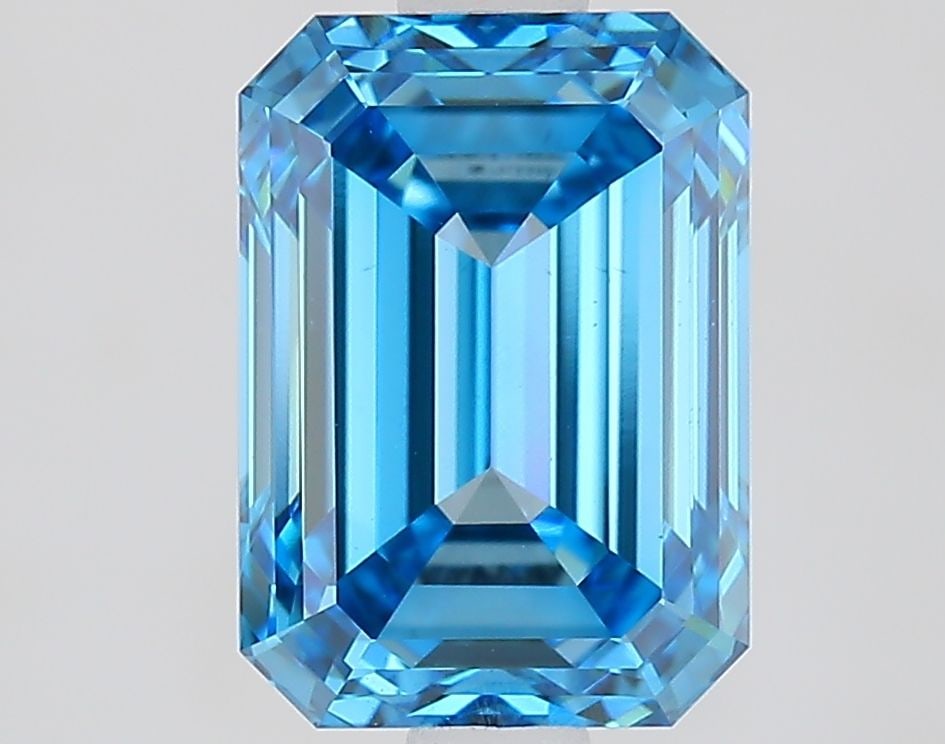 Loose Diamond - EMERALD 1.94ct Fancy Vivid Blue VS1: Loose Diamond - EMERALD 1.94ct Fancy Vivid Blue VS1 Source: This is a real non-mined Diamond that has been grown in a lab Shape: EMERALD Carats: 1.94 Color: Fancy Vivid Blue Certification: IGI Video: