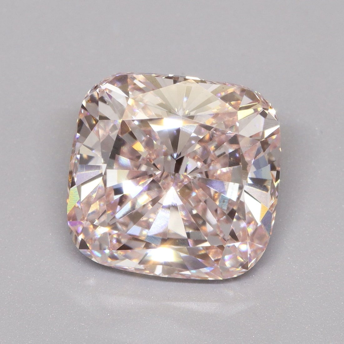 Loose Diamond - CUSHION MODIFIED 4.02ct Fancy Pink VS1: Loose Diamond - CUSHION MODIFIED 4.02ct Fancy Pink VS1 Source: This is a real non-mined Diamond that has been grown in a lab Shape: CUSHION MODIFIED Carats: 4.02 Color: Fancy Pink Certification: IGI V