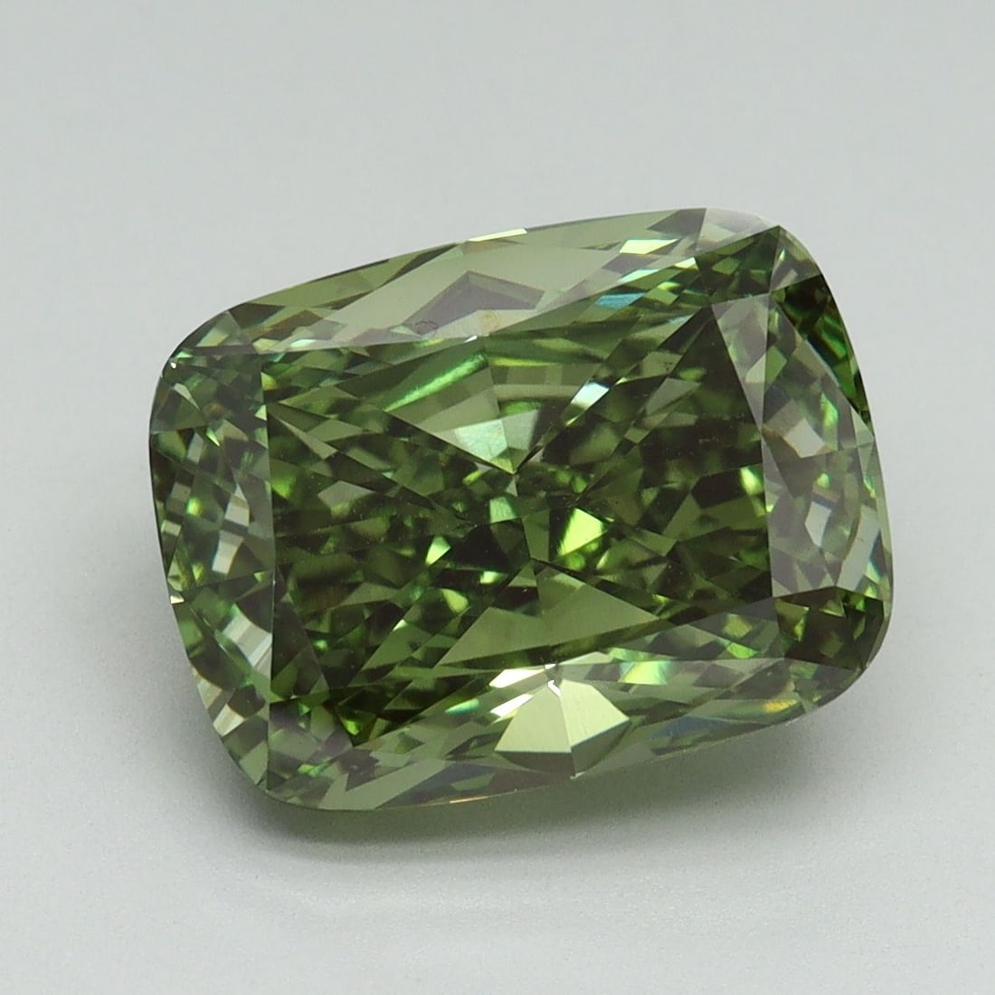 Loose Diamond - CUSHION MODIFIED 5.29ct Fancy Vivid Green VS1 (1 of 1)