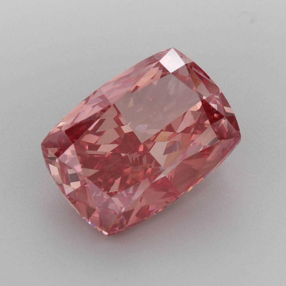 Loose Diamond - CUSHION MODIFIED 7.85ct Fancy Vivid Pink VVS2: Loose Diamond - CUSHION MODIFIED 7.85ct Fancy Vivid Pink VVS2 Source: This is a real non-mined Diamond that has been grown in a lab Shape: CUSHION MODIFIED Carats: 7.85 Color: Fancy Vivid Pink Certifi