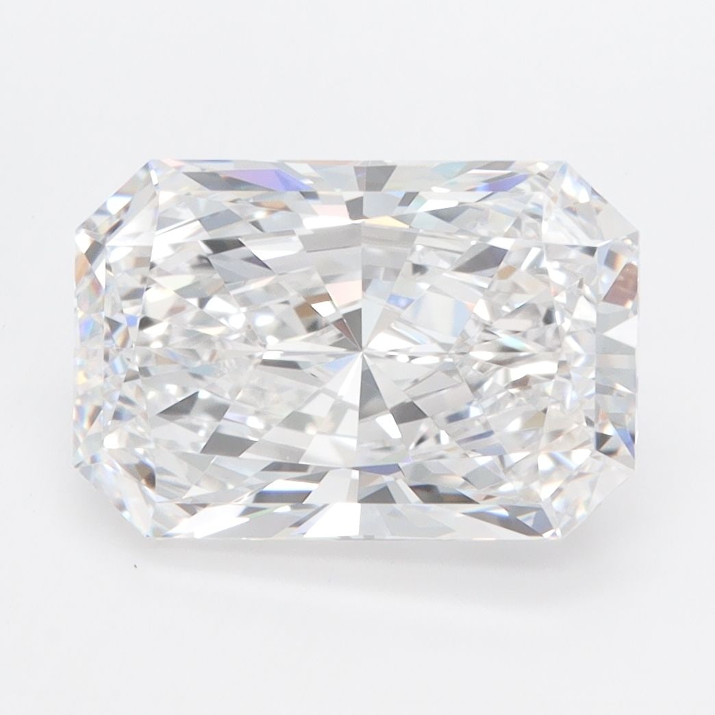 Loose Diamond - RADIANT 3.72ct D VVS1: Loose Diamond - RADIANT 3.72ct D VVS1 Source: This is a real non-mined Diamond that has been grown in a lab Shape: RADIANT Carats: 3.72 Color: D Clarity: VVS1 Certification: GIA Video: