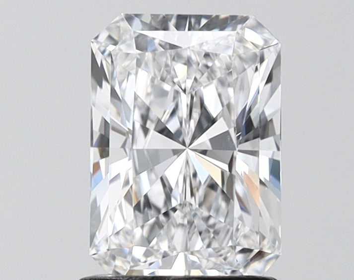 Loose Diamond - RADIANT 1.44ct D VVS1: Loose Diamond - RADIANT 1.44ct D VVS1 Source: This is a real non-mined Diamond that has been grown in a lab Shape: RADIANT Carats: 1.44 Color: D Clarity: VVS1 Certification: IGI Video: