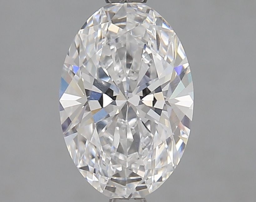 Loose Diamond - OVAL 2.01ct D VVS1: Loose Diamond - OVAL 2.01ct D VVS1 Source: This is a real non-mined Diamond that has been grown in a lab Shape: OVAL Carats: 2.01 Color: D Clarity: VVS1 Certification: GIA Video:
