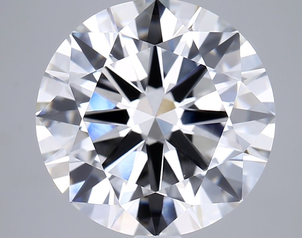 Loose Diamond - ROUND 5.01ct G VVS2: Loose Diamond - ROUND 5.01ct G VVS2 Source: This is a real non-mined Diamond that has been grown in a lab Shape: ROUND Carats: 5.01 Color: G Clarity: VVS2 Certification: IGI Video: