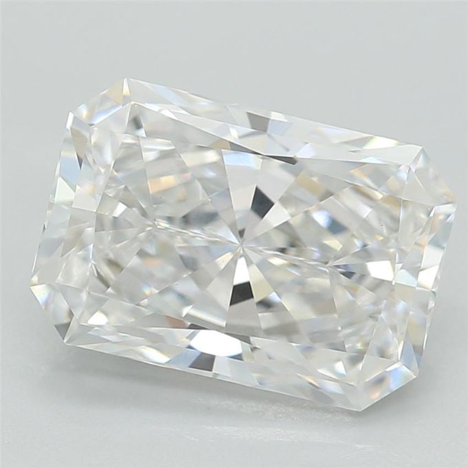 Loose Diamond - RADIANT 2.09ct E VVS2: Loose Diamond - RADIANT 2.09ct E VVS2 Source: This is a real non-mined Diamond that has been grown in a lab Shape: RADIANT Carats: 2.09 Color: E Clarity: VVS2 Certification: GIA Video: