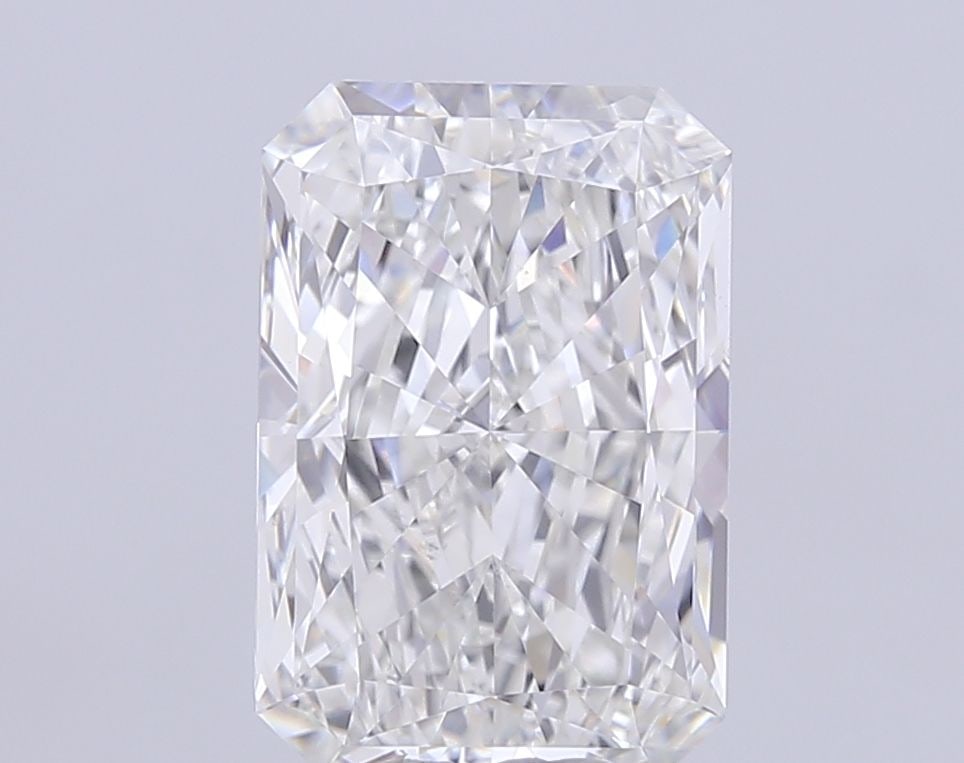Loose Diamond - RADIANT 6.6ct F VS1: Loose Diamond - RADIANT 6.6ct F VS1 Source: This is a real non-mined Diamond that has been grown in a lab Shape: RADIANT Carats: 6.6 Color: F Clarity: VS1 Certification: IGI Video: