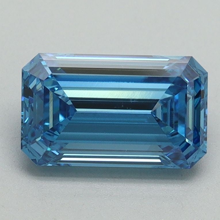 Loose Diamond - EMERALD 1.54ct Fancy Vivid Blue VVS2: Loose Diamond - EMERALD 1.54ct Fancy Vivid Blue VVS2 Source: This is a real non-mined Diamond that has been grown in a lab Shape: EMERALD Carats: 1.54 Color: Fancy Vivid Blue Certification: IGI Video: