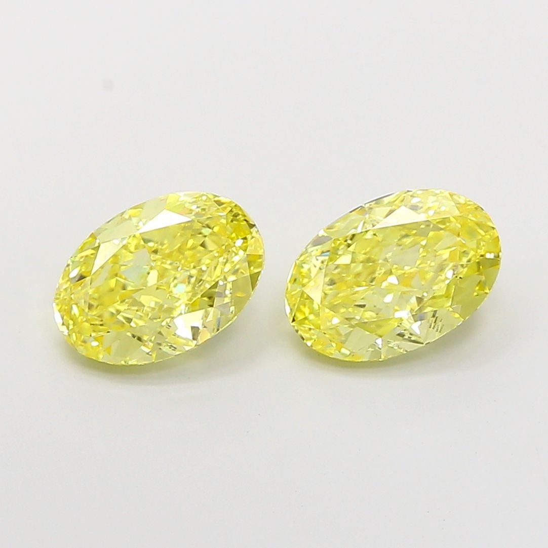 Loose Diamond - OVAL 1.75ct Fancy Vivid Yellow VVS2: Loose Diamond - OVAL 1.75ct Fancy Vivid Yellow VVS2 Source: This is a real non-mined Diamond that has been grown in a lab Shape: OVAL Carats: 1.75 Color: Fancy Vivid Yellow Certification: IGI The Diam