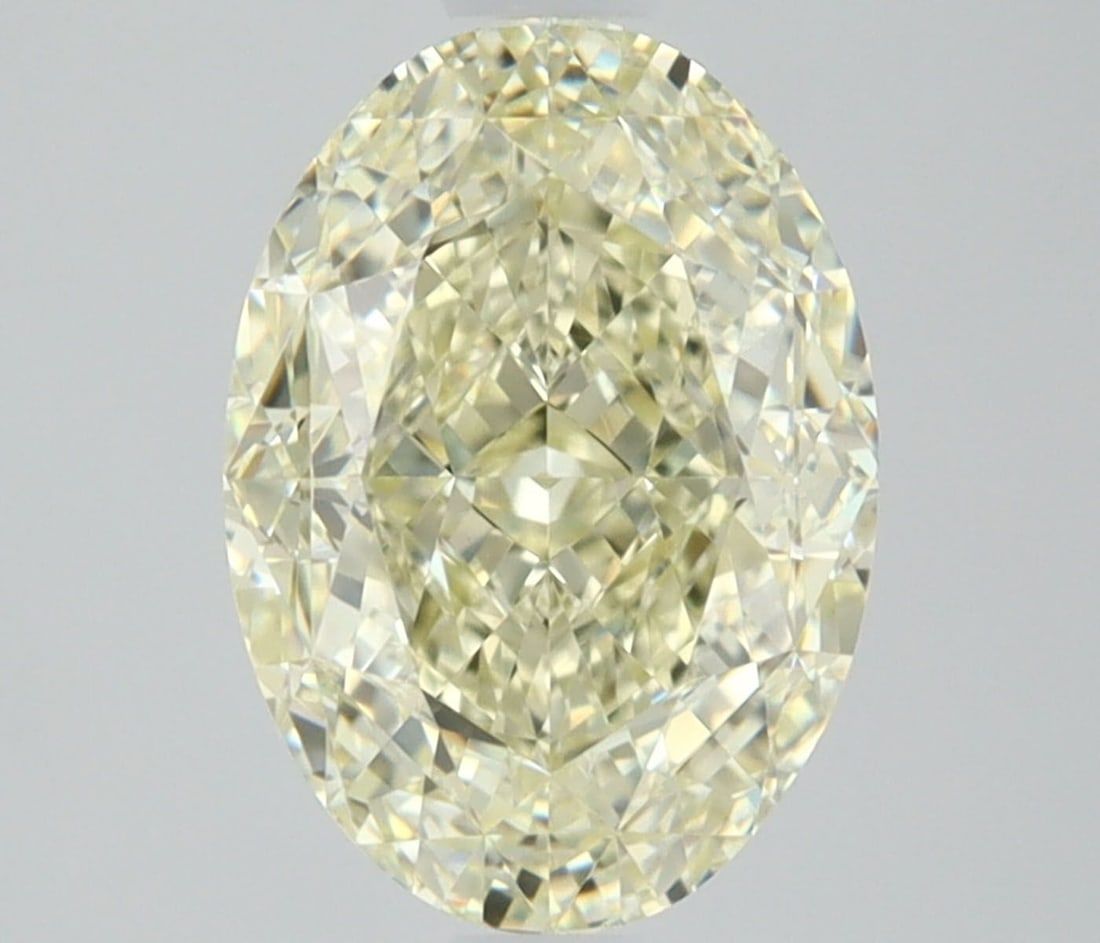Loose Diamond - OVAL 2.01ct W-X VS1: Loose Diamond - OVAL 2.01ct W-X VS1 Source: Natural Shape: OVAL Carats: 2.01 Color: W-X Certification: GIA Video: