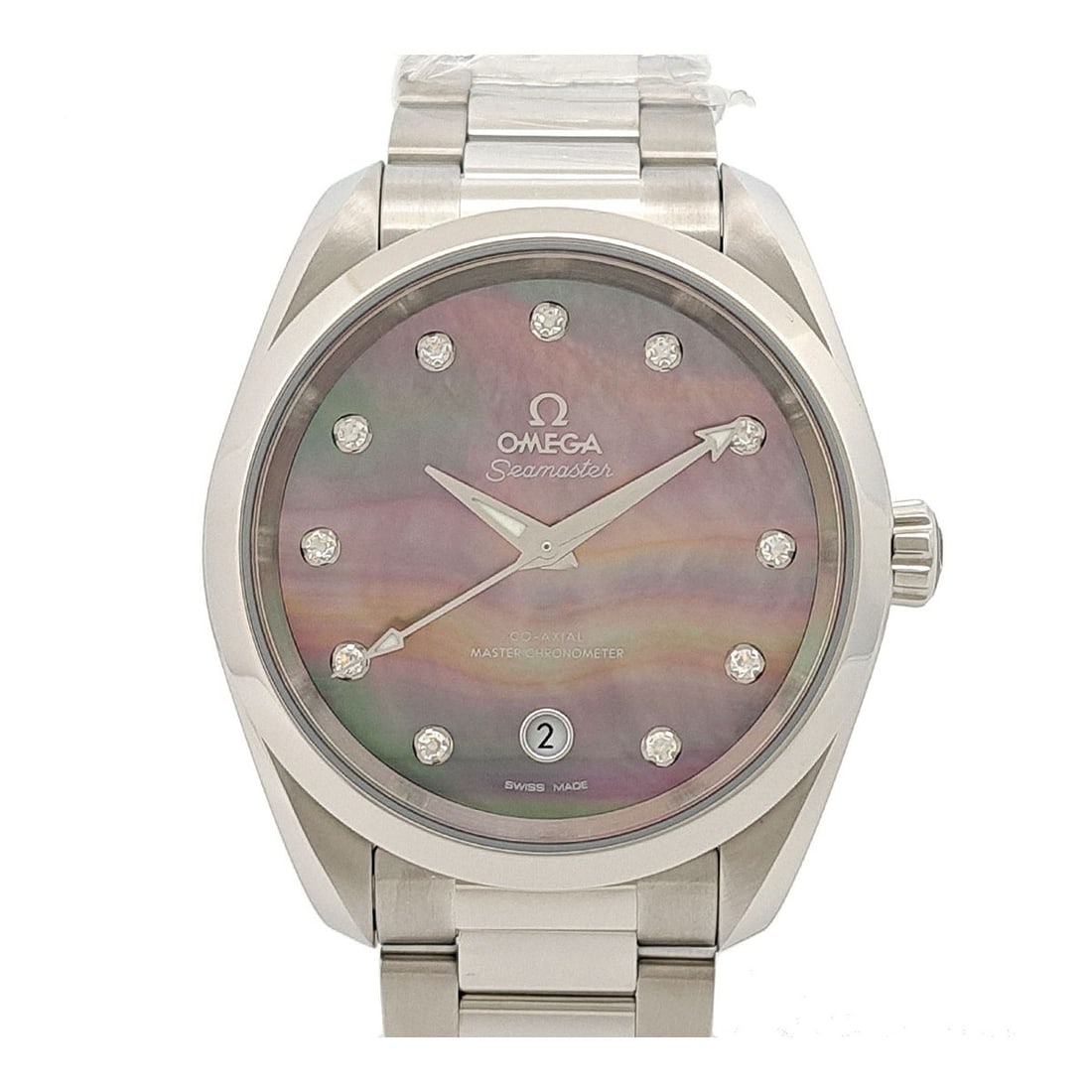 OMEGA Aqua Terra Men's Wristwatch 220.10.38.20.57.001: OMEGA Aqua Terra Men's Wristwatch 220.10.38.20.57.001 This OMEGA Seamaster Aqua Terra 220.10.38.20.57.001 is a Swiss-made men's wristwatch. It is a pre-owned timepiece designed for men, combining OMEG