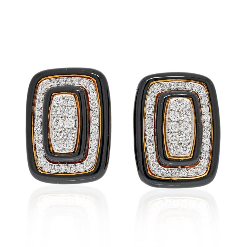 David Webb Platinum 18K Yellow Gold Diamond Black Enamel Clip-On Earrings: David Webb Platinum 18K Yellow Gold Diamond Black Enamel Clip-On Earrings Discover the exquisite craftsmanship of these David Webb clip-on earrings, expertly designed in a stunning combination of plat