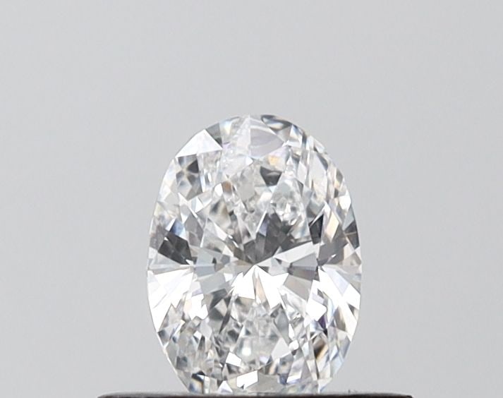Loose Diamond - OVAL 0.51ct D VS1: Loose Diamond - OVAL 0.51ct D VS1 Source: This is a real non-mined Diamond that has been grown in a lab Shape: OVAL Carats: 0.51 Color: D Clarity: VS1 Certification: IGI Video: Video Link The Diamond