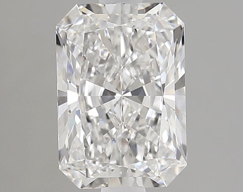 Loose Diamond - RADIANT 2.07ct E VVS2: Loose Diamond - RADIANT 2.07ct E VVS2 Source: This is a real non-mined Diamond that has been grown in a lab Shape: RADIANT Carats: 2.07 Color: E Clarity: VVS2 Certification: IGI Video:
