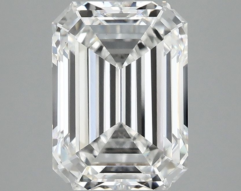 Loose Diamond - EMERALD 3.09ct D VS1: Loose Diamond - EMERALD 3.09ct D VS1 Source: This is a real non-mined Diamond that has been grown in a lab Shape: EMERALD Carats: 3.09 Color: D Clarity: VS1 Certification: IGI Video: Video Link The