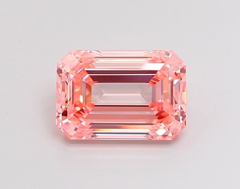 Loose Diamond - EMERALD 2.51ct Fancy Vivid Pink VS1: Loose Diamond - EMERALD 2.51ct Fancy Vivid Pink VS1 Source: This is a real non-mined Diamond that has been grown in a lab Shape: EMERALD Carats: 2.51 Color: Fancy Vivid Pink Certification: IGI Video: