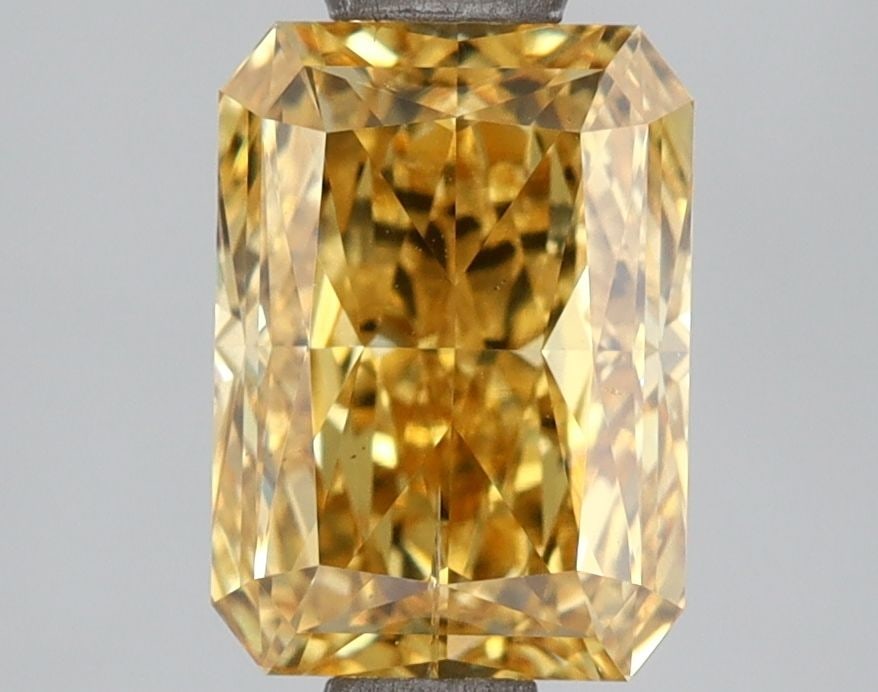 Loose Diamond - RADIANT 2.15ct Fancy Vivid Yellow SI2: Loose Diamond - RADIANT 2.15ct Fancy Vivid Yellow SI2 Source: This is a real non-mined Diamond that has been grown in a lab Shape: RADIANT Carats: 2.15 Color: Fancy Vivid Yellow Certification: NONE Vi