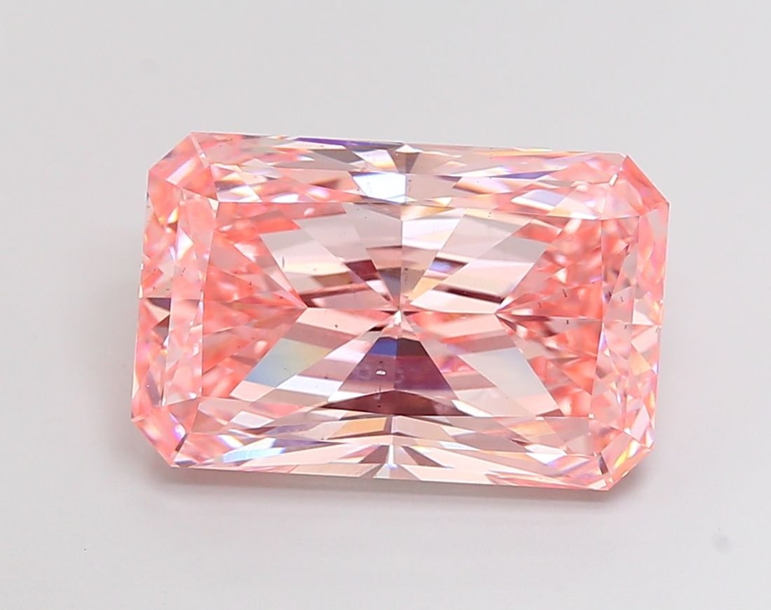 Loose Diamond - RADIANT 10.02ct Fancy Vivid Pink VS2: Loose Diamond - RADIANT 10.02ct Fancy Vivid Pink VS2 Source: This is a real non-mined Diamond that has been grown in a lab Shape: RADIANT Carats: 10.02 Color: Fancy Vivid Pink Certification: NONE Vide