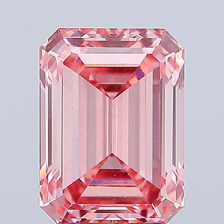 Loose Diamond - EMERALD 3.77ct Fancy Vivid Pink VS2: Loose Diamond - EMERALD 3.77ct Fancy Vivid Pink VS2 Source: This is a real non-mined Diamond that has been grown in a lab Shape: EMERALD Carats: 3.77 Color: Fancy Vivid Pink Certification: IGI Video: