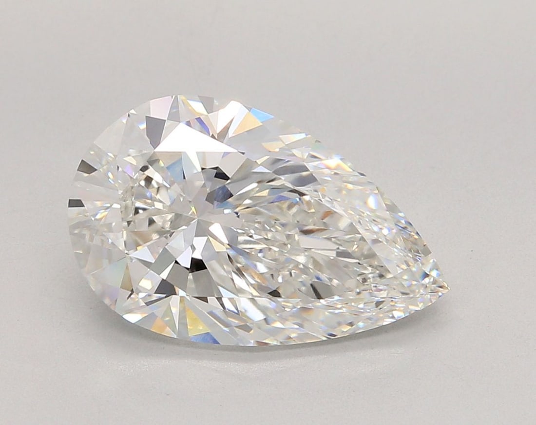 Loose Diamond - PEAR 5.51ct E VVS2: Loose Diamond - PEAR 5.51ct E VVS2 Source: This is a real non-mined Diamond that has been grown in a lab Shape: PEAR Carats: 5.51 Color: E Clarity: VVS2 Certification: IGI Video: