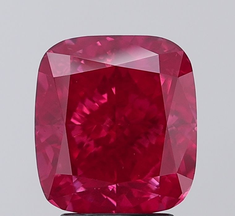 Loose Diamond - CUSHION BRILLIANT 4.07ct Fancy Vivid Pink VS1: Loose Diamond - CUSHION BRILLIANT 4.07ct Fancy Vivid Pink VS1 Source: This is a real non-mined Diamond that has been grown in a lab Shape: CUSHION BRILLIANT Carats: 4.07 Color: Fancy Vivid Pink Certif