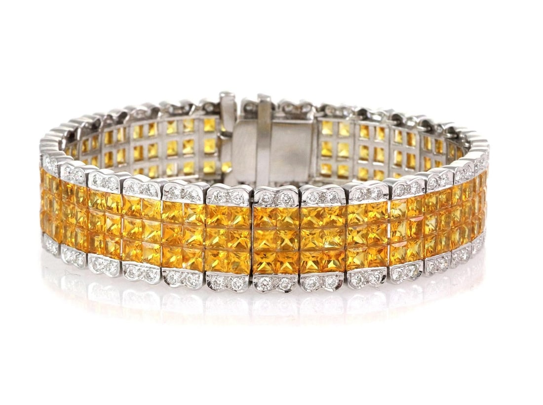 Elegant 18k White Gold Diamond Yellow Sapphire Bracelet 36ct: Elegant 18k White Gold Diamond Yellow Sapphire Bracelet 36ct This exquisite bracelet features a stunning combination of square-cut yellow sapphires and diamonds, elegantly crafted from 18k white gold.