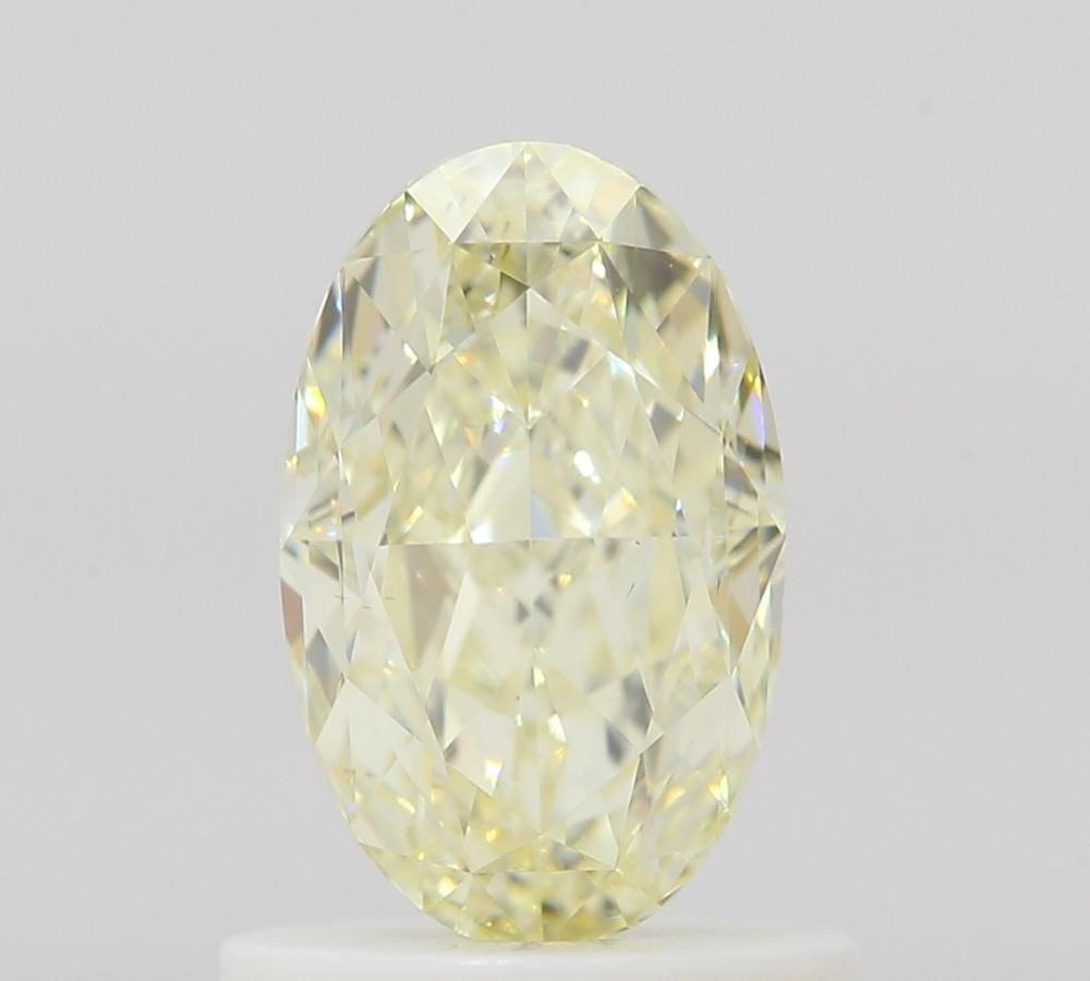 Loose Diamond - OVAL 1.01ct U-V VS1: Loose Diamond - OVAL 1.01ct U-V VS1 Source: Natural Shape: OVAL Carats: 1.01 Color: U-V Certification: GIA The Diamond Depot Guarantee: All items in this auction are guaranteed to be 100% authentic. A